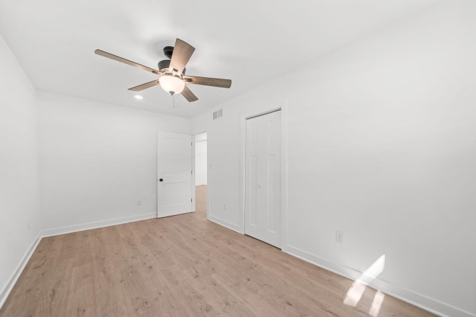3569 Egan, LEAF RIVER, Illinois 61047, 2 Bedrooms Bedrooms, ,1 BathroomBathrooms,House,For Sale,Egan,202603786