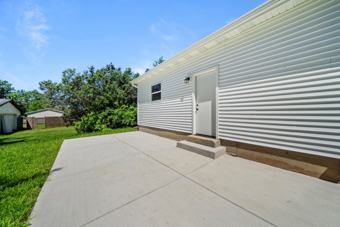 3569 Egan, LEAF RIVER, Illinois 61047, 2 Bedrooms Bedrooms, ,1 BathroomBathrooms,House,For Sale,Egan,202603786