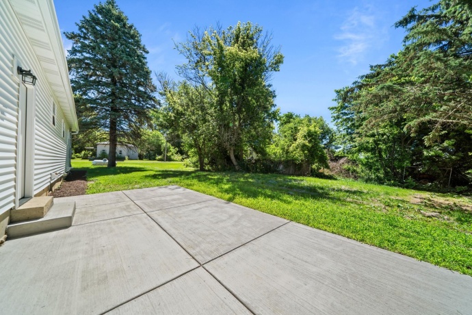 3569 Egan, LEAF RIVER, Illinois 61047, 2 Bedrooms Bedrooms, ,1 BathroomBathrooms,House,For Sale,Egan,202603786