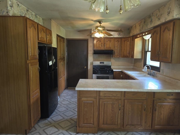 5828 Fry, ROSCOE, Illinois 61073, 3 Bedrooms Bedrooms, ,1 BathroomBathrooms,House,For Sale,Fry,202603787