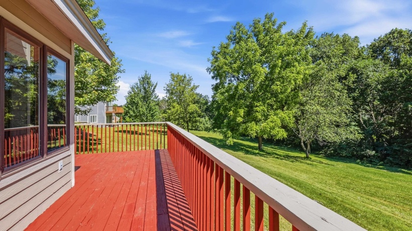 3 Bluffwood, GALENA, Illinois 61036, 3 Bedrooms Bedrooms, ,2 BathroomsBathrooms,House,For Sale,Bluffwood,202603788
