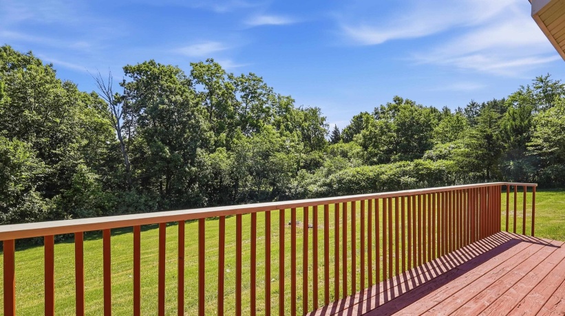 3 Bluffwood, GALENA, Illinois 61036, 3 Bedrooms Bedrooms, ,2 BathroomsBathrooms,House,For Sale,Bluffwood,202603788