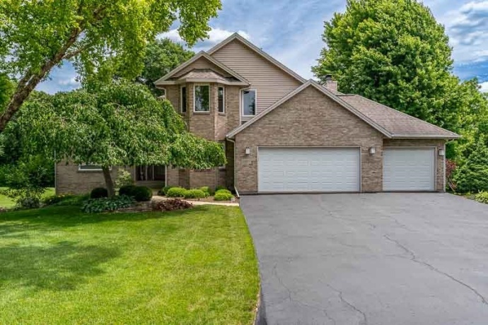 11307 RIDGECREST, ROSCOE, Illinois 61073, 4 Bedrooms Bedrooms, ,2 BathroomsBathrooms,House,For Sale,RIDGECREST,202603789