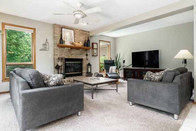 11307 RIDGECREST, ROSCOE, Illinois 61073, 4 Bedrooms Bedrooms, ,2 BathroomsBathrooms,House,For Sale,RIDGECREST,202603789