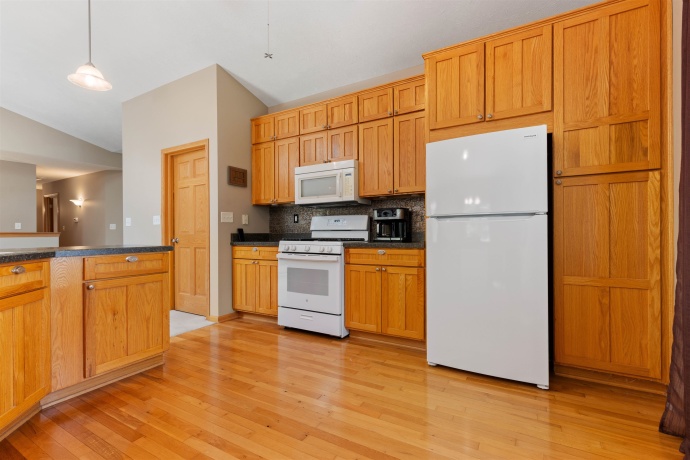 10589 Harrison, ROSCOE, Illinois 61073, 3 Bedrooms Bedrooms, ,2 BathroomsBathrooms,House,For Sale,Harrison,202603795