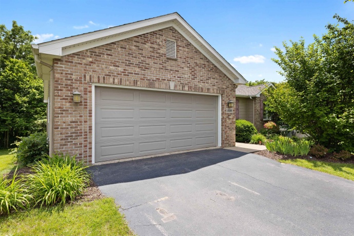 10589 Harrison, ROSCOE, Illinois 61073, 3 Bedrooms Bedrooms, ,2 BathroomsBathrooms,House,For Sale,Harrison,202603795