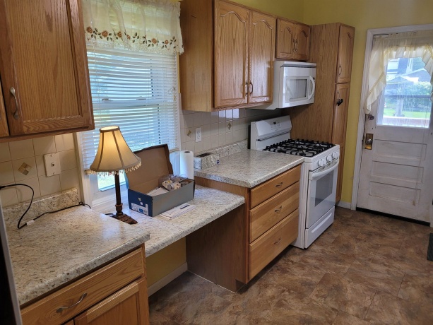 1712 Price, ROCKFORD, Illinois 61103, 2 Bedrooms Bedrooms, ,1 BathroomBathrooms,House,For Sale,Price,202603796