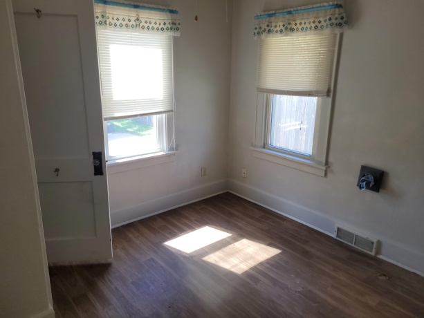 1712 Price, ROCKFORD, Illinois 61103, 2 Bedrooms Bedrooms, ,1 BathroomBathrooms,House,For Sale,Price,202603796