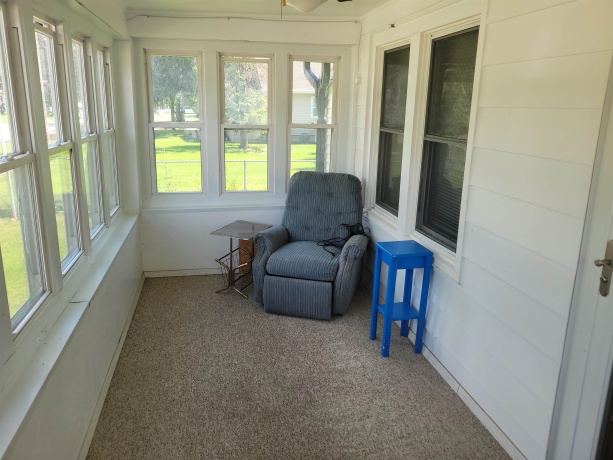 1712 Price, ROCKFORD, Illinois 61103, 2 Bedrooms Bedrooms, ,1 BathroomBathrooms,House,For Sale,Price,202603796