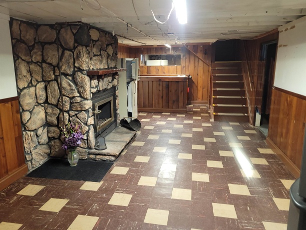 1712 Price, ROCKFORD, Illinois 61103, 2 Bedrooms Bedrooms, ,1 BathroomBathrooms,House,For Sale,Price,202603796