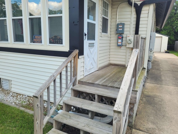 1712 Price, ROCKFORD, Illinois 61103, 2 Bedrooms Bedrooms, ,1 BathroomBathrooms,House,For Sale,Price,202603796