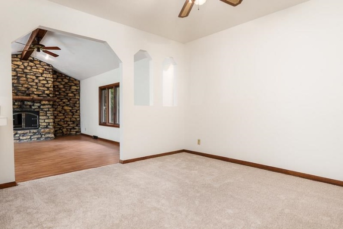 12222 RAE ANN, ROSCOE, Illinois 61073, 3 Bedrooms Bedrooms, ,2 BathroomsBathrooms,House,For Sale,RAE ANN,202603797