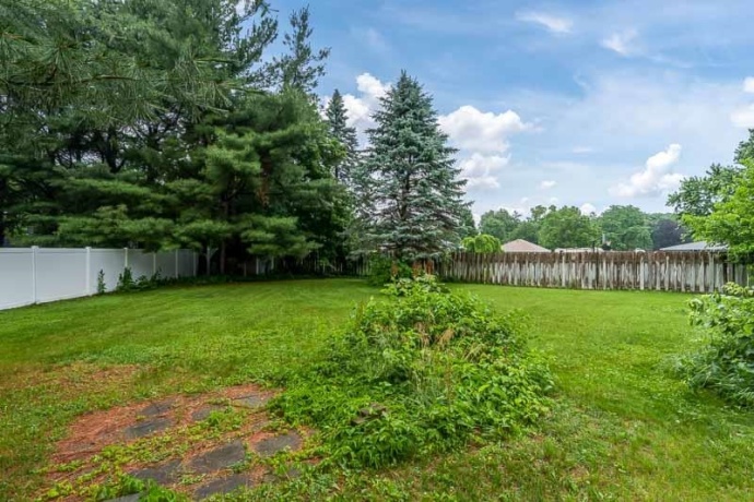 12222 RAE ANN, ROSCOE, Illinois 61073, 3 Bedrooms Bedrooms, ,2 BathroomsBathrooms,House,For Sale,RAE ANN,202603797