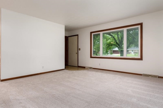 12222 RAE ANN, ROSCOE, Illinois 61073, 3 Bedrooms Bedrooms, ,2 BathroomsBathrooms,House,For Sale,RAE ANN,202603797