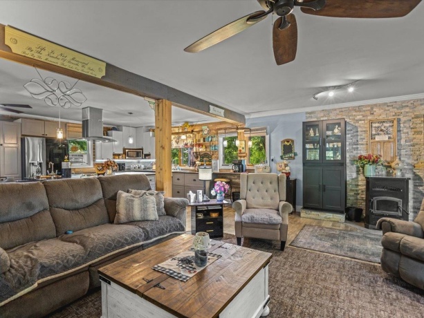 3503 Ebys Mill, ELIZABETH, Illinois 61028, 2 Bedrooms Bedrooms, ,2 BathroomsBathrooms,House,For Sale,Ebys Mill,202603800