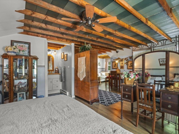 3503 Ebys Mill, ELIZABETH, Illinois 61028, 2 Bedrooms Bedrooms, ,2 BathroomsBathrooms,House,For Sale,Ebys Mill,202603800