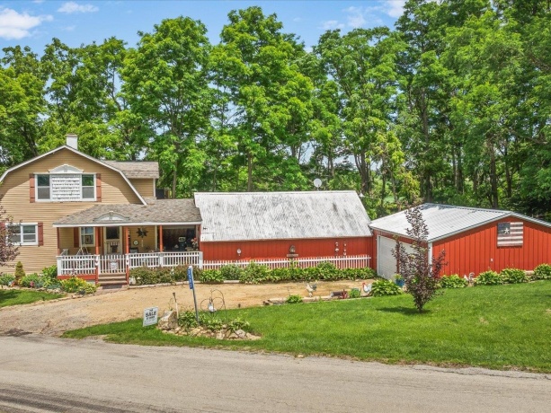 3503 Ebys Mill, ELIZABETH, Illinois 61028, 2 Bedrooms Bedrooms, ,2 BathroomsBathrooms,House,For Sale,Ebys Mill,202603800