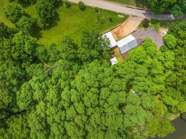 3503 Ebys Mill, ELIZABETH, Illinois 61028, 2 Bedrooms Bedrooms, ,2 BathroomsBathrooms,House,For Sale,Ebys Mill,202603800