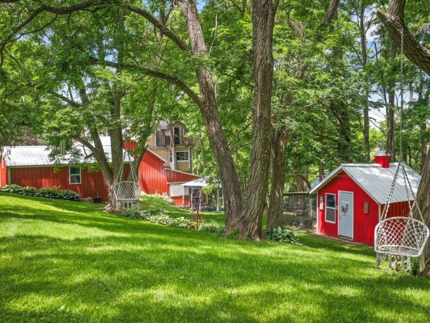 3503 Ebys Mill, ELIZABETH, Illinois 61028, 2 Bedrooms Bedrooms, ,2 BathroomsBathrooms,House,For Sale,Ebys Mill,202603800