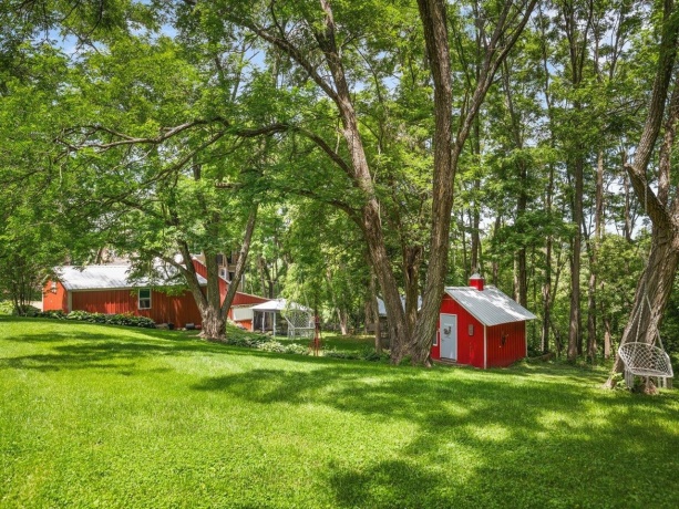 3503 Ebys Mill, ELIZABETH, Illinois 61028, 2 Bedrooms Bedrooms, ,2 BathroomsBathrooms,House,For Sale,Ebys Mill,202603800