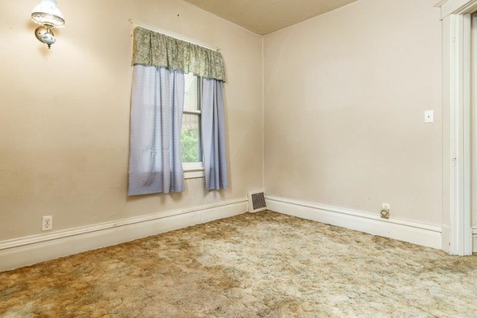 515 Toner, ROCKFORD, Illinois 61103, 3 Bedrooms Bedrooms, ,1 BathroomBathrooms,House,For Sale,Toner,202603801
