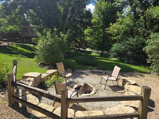 5A114 Apple Canyon, APPLE RIVER, Illinois 61001, 3 Bedrooms Bedrooms, ,2 BathroomsBathrooms,House,For Sale,Apple Canyon,202603803