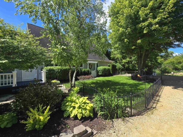 5A114 Apple Canyon, APPLE RIVER, Illinois 61001, 3 Bedrooms Bedrooms, ,2 BathroomsBathrooms,House,For Sale,Apple Canyon,202603803