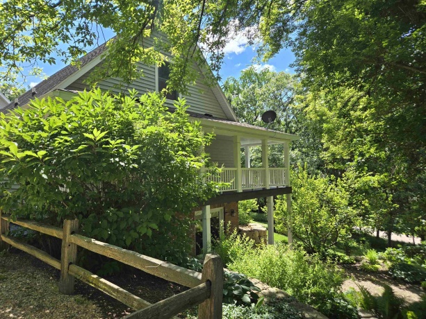 5A114 Apple Canyon, APPLE RIVER, Illinois 61001, 3 Bedrooms Bedrooms, ,2 BathroomsBathrooms,House,For Sale,Apple Canyon,202603803
