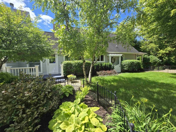 5A114 Apple Canyon, APPLE RIVER, Illinois 61001, 3 Bedrooms Bedrooms, ,2 BathroomsBathrooms,House,For Sale,Apple Canyon,202603803