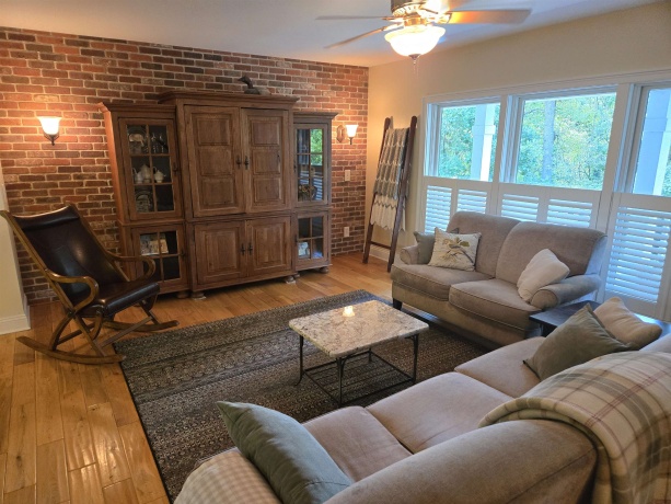 5A114 Apple Canyon, APPLE RIVER, Illinois 61001, 3 Bedrooms Bedrooms, ,2 BathroomsBathrooms,House,For Sale,Apple Canyon,202603803