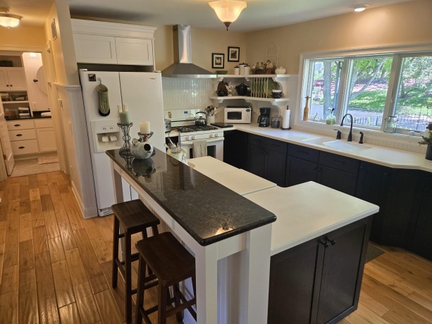 5A114 Apple Canyon, APPLE RIVER, Illinois 61001, 3 Bedrooms Bedrooms, ,2 BathroomsBathrooms,House,For Sale,Apple Canyon,202603803