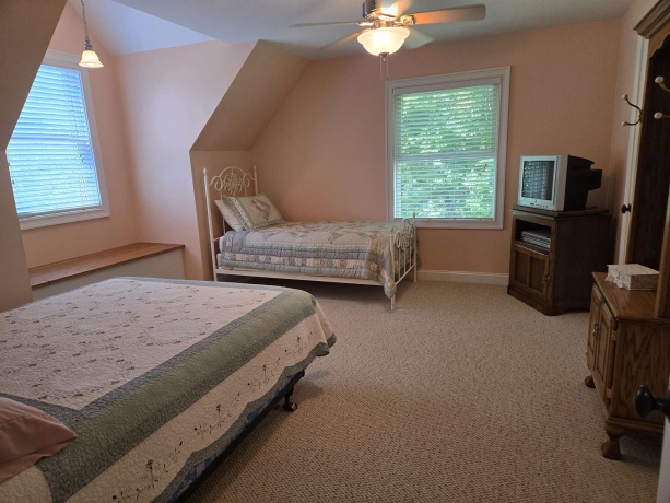 5A114 Apple Canyon, APPLE RIVER, Illinois 61001, 3 Bedrooms Bedrooms, ,2 BathroomsBathrooms,House,For Sale,Apple Canyon,202603803