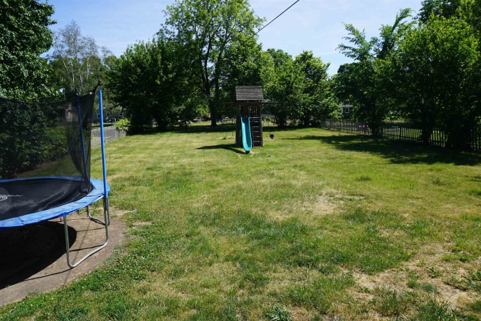 703 Maple, MACHESNEY PARK, Illinois 61115, 2 Bedrooms Bedrooms, ,2 BathroomsBathrooms,House,For Sale,Maple,202603804