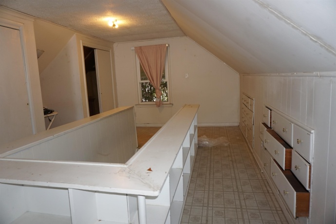 703 Maple, MACHESNEY PARK, Illinois 61115, 2 Bedrooms Bedrooms, ,2 BathroomsBathrooms,House,For Sale,Maple,202603804