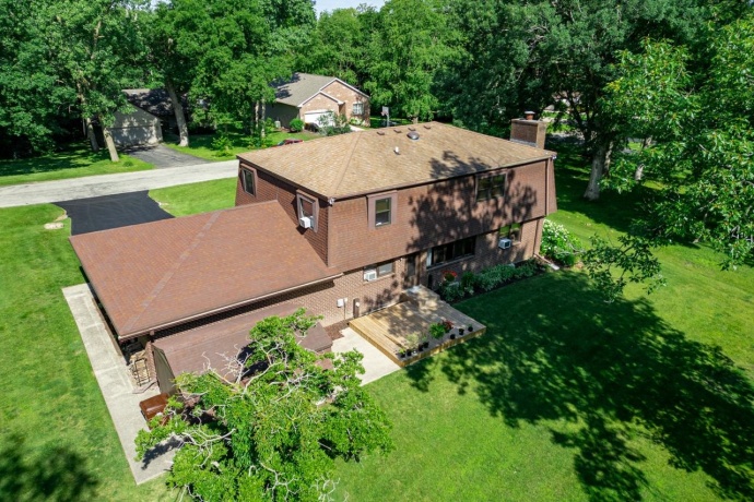 450 Marstonmoor, LAKE SUMMERSET, Illinois 61019, 4 Bedrooms Bedrooms, ,2 BathroomsBathrooms,House,For Sale,Marstonmoor,202603805