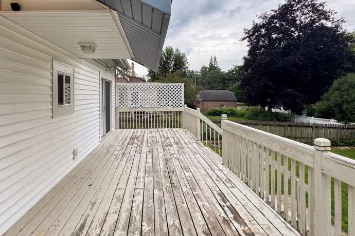 420 Park, FREEPORT, Illinois 61032, 2 Bedrooms Bedrooms, ,1 BathroomBathrooms,House,For Sale,Park,202603806