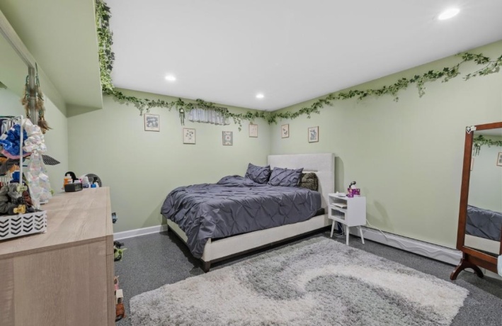 701 Kane, SOUTH ELGIN, Illinois 60177, 3 Bedrooms Bedrooms, ,2 BathroomsBathrooms,House,For Sale,Kane,202603807