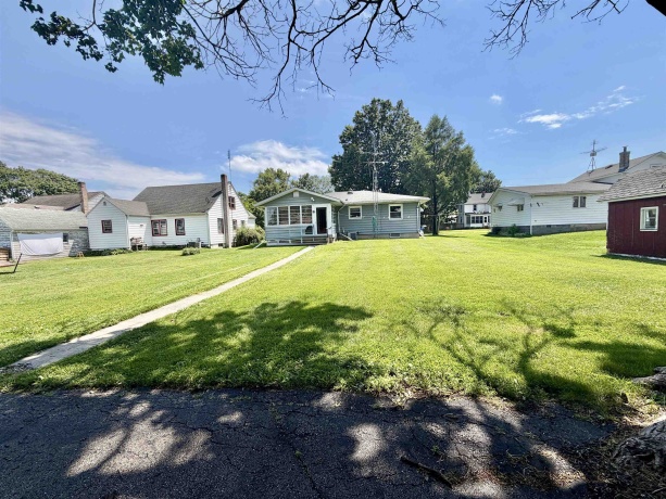 504 Colden, POLO, Illinois 61064, 3 Bedrooms Bedrooms, ,2 BathroomsBathrooms,House,For Sale,Colden,202603808