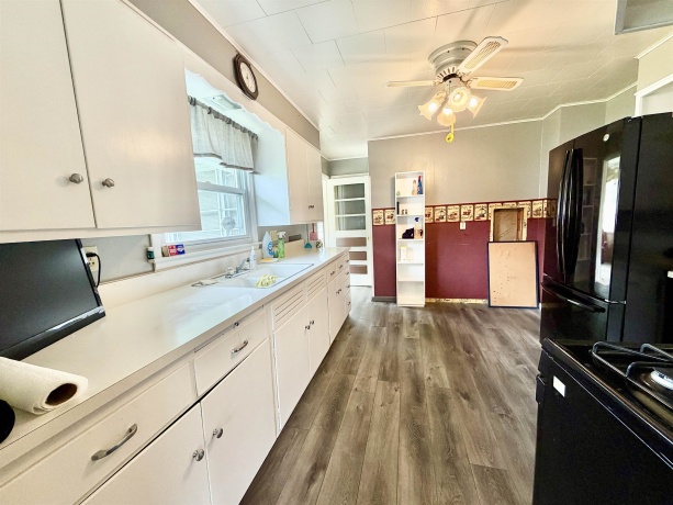 504 Colden, POLO, Illinois 61064, 3 Bedrooms Bedrooms, ,2 BathroomsBathrooms,House,For Sale,Colden,202603808