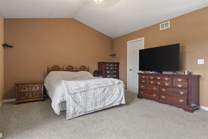 2652 Cesario, HAMPSHIRE, Illinois 60140, 3 Bedrooms Bedrooms, ,2 BathroomsBathrooms,Condominium,For Sale,Cesario,202603809