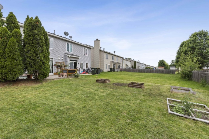 2652 Cesario, HAMPSHIRE, Illinois 60140, 3 Bedrooms Bedrooms, ,2 BathroomsBathrooms,Condominium,For Sale,Cesario,202603809