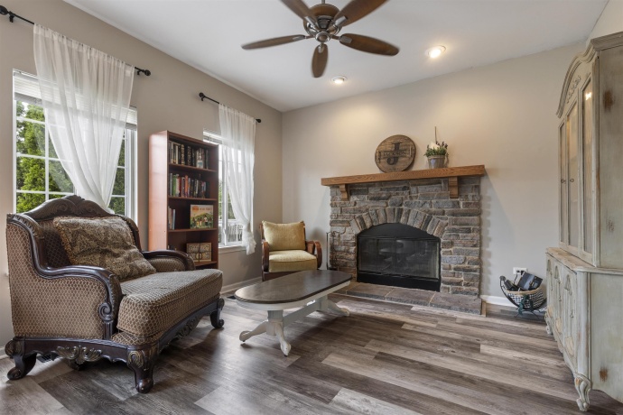 2652 Cesario, HAMPSHIRE, Illinois 60140, 3 Bedrooms Bedrooms, ,2 BathroomsBathrooms,Condominium,For Sale,Cesario,202603809