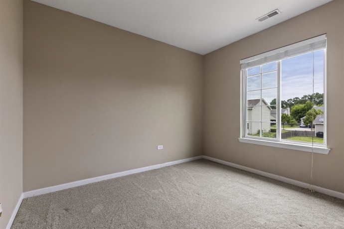 2652 Cesario, HAMPSHIRE, Illinois 60140, 3 Bedrooms Bedrooms, ,2 BathroomsBathrooms,Condominium,For Sale,Cesario,202603809