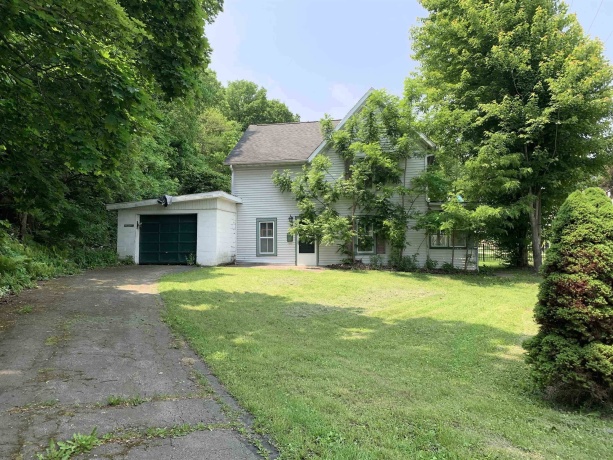 314 Gear, GALENA, Illinois 61036, 3 Bedrooms Bedrooms, ,1 BathroomBathrooms,House,For Sale,Gear,202603810