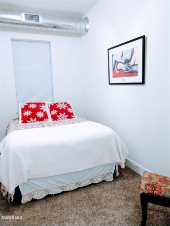 102 Market Street, Apt. 2, MOUNT CARROLL, Illinois 61053, 2 Bedrooms Bedrooms, ,1 BathroomBathrooms,House,For Sale,Market Street, Apt. 2,170960