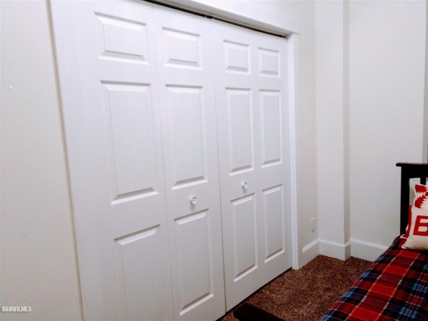 102 Market Street, Apt. 2, MOUNT CARROLL, Illinois 61053, 2 Bedrooms Bedrooms, ,1 BathroomBathrooms,House,For Sale,Market Street, Apt. 2,170960