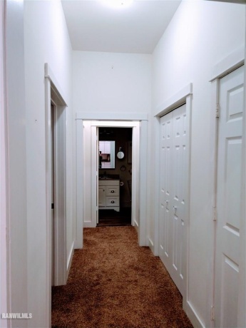 102 Market Street, Apt. 2, MOUNT CARROLL, Illinois 61053, 2 Bedrooms Bedrooms, ,1 BathroomBathrooms,House,For Sale,Market Street, Apt. 2,170960