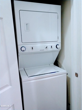 102 Market Street, Apt. 2, MOUNT CARROLL, Illinois 61053, 2 Bedrooms Bedrooms, ,1 BathroomBathrooms,House,For Sale,Market Street, Apt. 2,170960