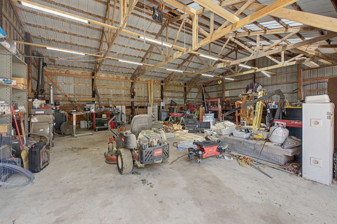 3139 McConnell, DAKOTA, Illinois 61018, 4 Bedrooms Bedrooms, ,1 BathroomBathrooms,Farm,For Sale,McConnell,202603814