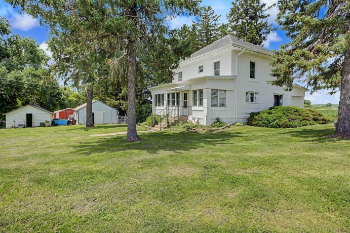 3139 McConnell, DAKOTA, Illinois 61018, 4 Bedrooms Bedrooms, ,1 BathroomBathrooms,Farm,For Sale,McConnell,202603814